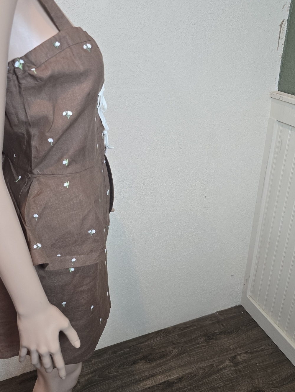 Fanm Mon Helaina Brown Floral Embroidered Sheath Peplum Mini Dress SZ L - NWT - Picture 11 of 14